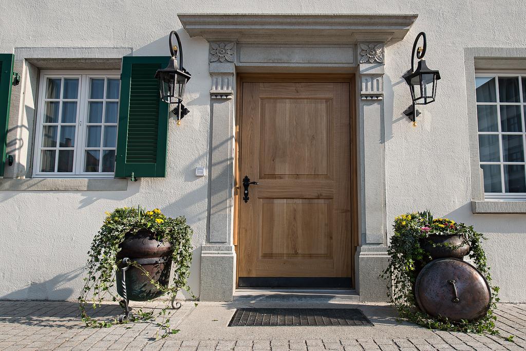 Gasthof Zum Hecht Fehraltorf Bagian luar foto